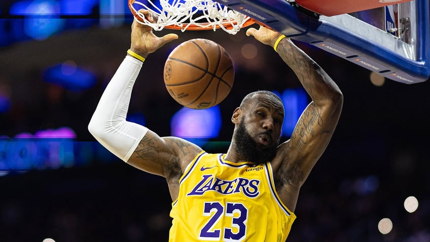 lebron james makes history but suffers worst loss of his career