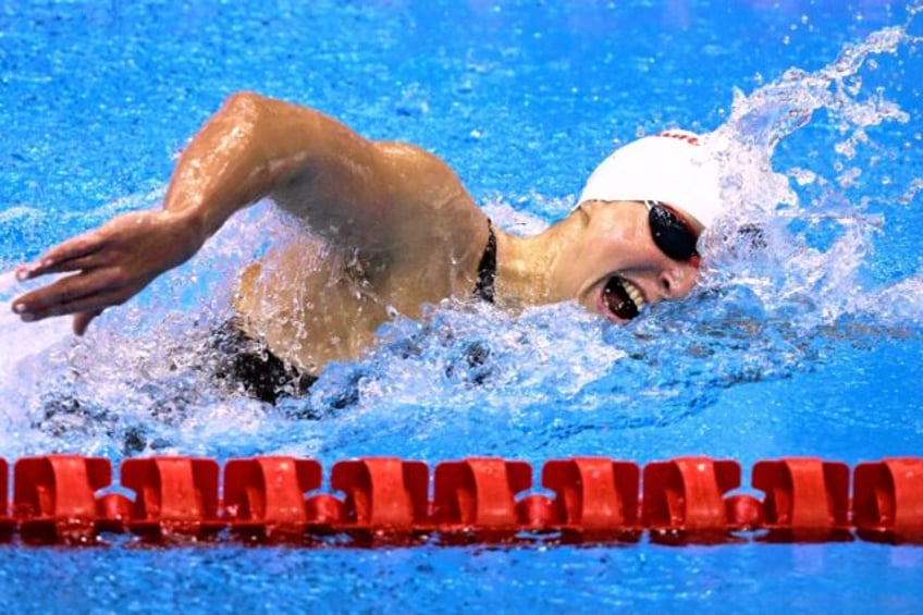 ledecky lays down marker ahead of 400m showdown