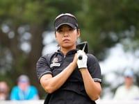 Lee Mi-hyang leads Meijer LPGA in bid to break title drought