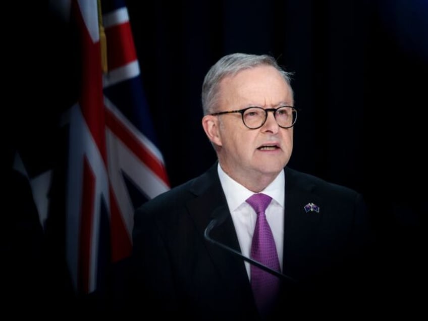 leftist australian prime minister to visit with chinas xi in hopes to boost trade