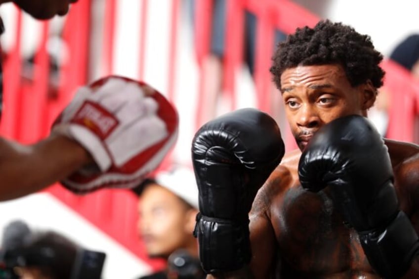 legacy on line as spence crawford clash for undisputed welterweight crown