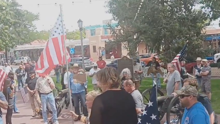 legal gun owners take to the streets in protest of nm governors public health order