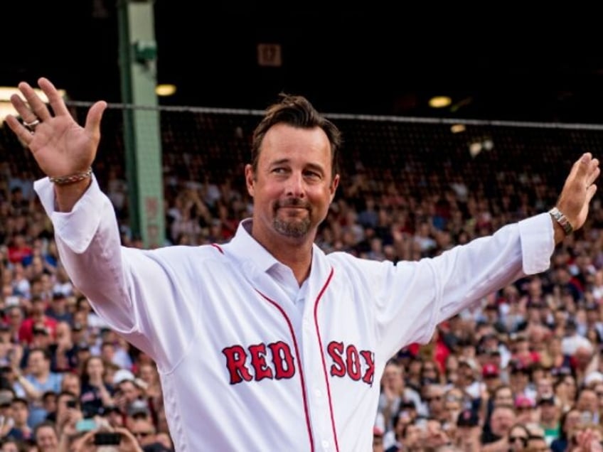 legendary red sox knuckleballer tim wakefield dies at 57