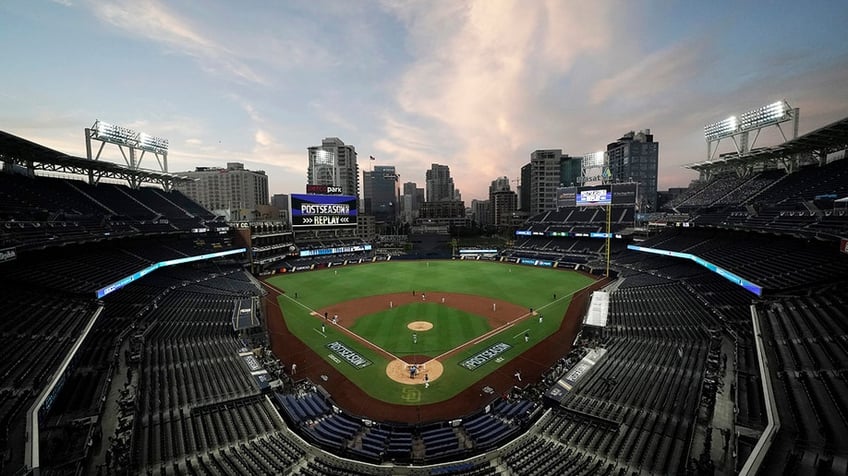 legends of the diamond who will never be forgotten in baseball history