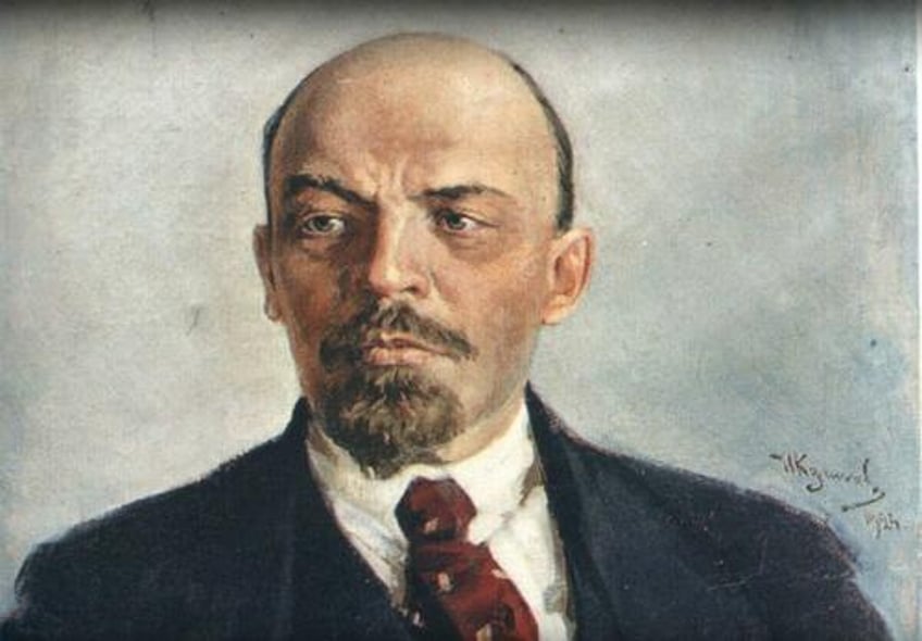 lenin lives in the west