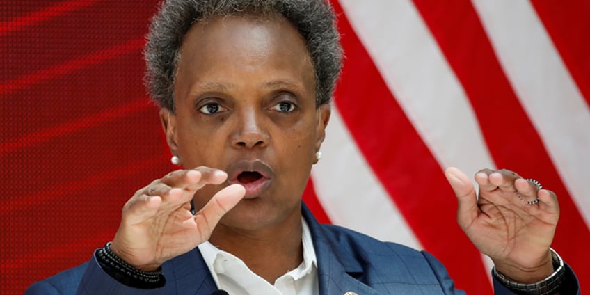 lightfoot pledges to stay in chicago after being ousted from office amid spiraling crime wave