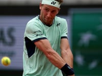 ‘Like a rat race’: Ruud limps out of French Open in second round
