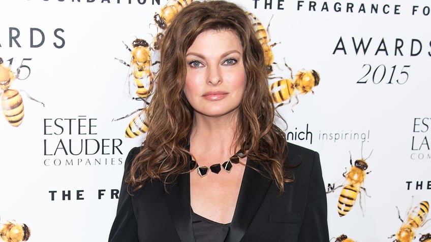 linda evangelista hasnt dated since coolsculpting incident not interested