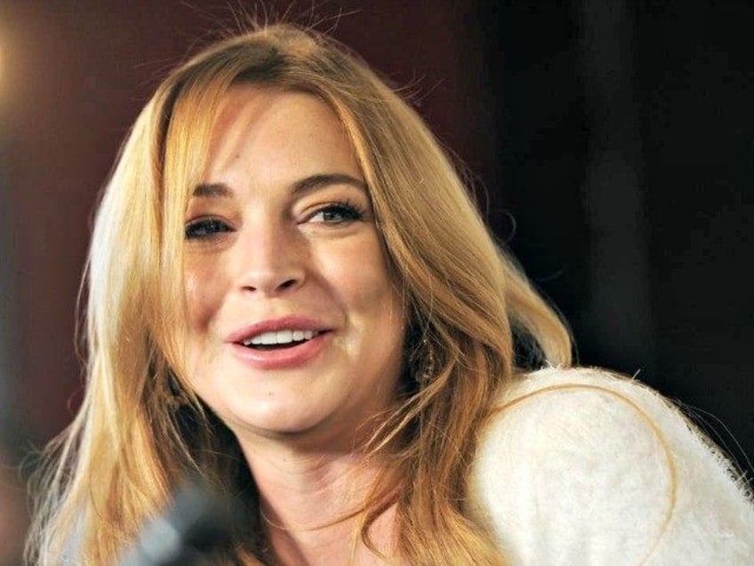 lindsay lohan demands meeting with putin 860k to appear on russian talk show