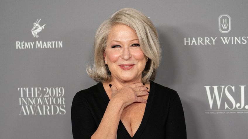 Bette Midler smiling