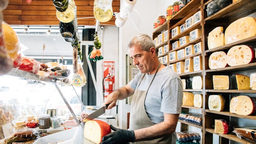 Deli counter