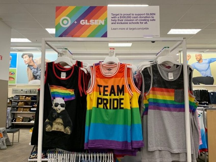 live laugh lesbian target being sued by shareholder after hemorrhaging 14 billion
