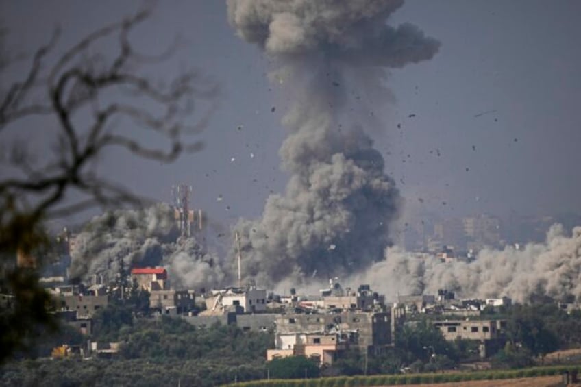 live updates israeli warplanes strike targets ahead of expected ground offensive in gaza