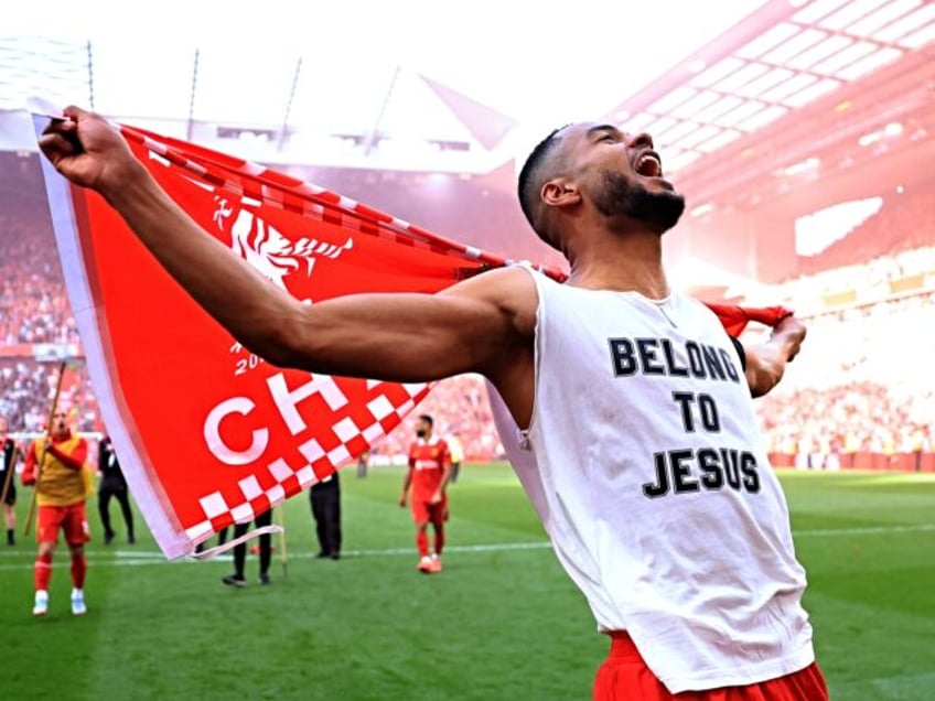 LIVERPOOL, ENGLAND - APRIL 27: Cody Gakpo of Liverpool celebrates the teams victory and co