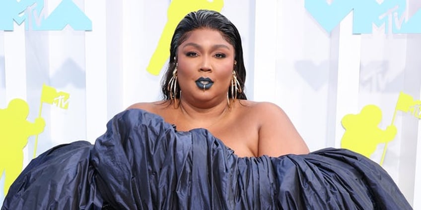 lizzo sued by former backup dancers accused of sexual harassment and fat phobic treatment