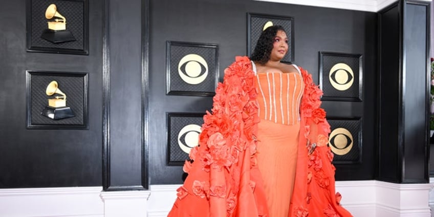 lizzo sued by former backup dancers accused of sexual harassment and fat phobic treatment
