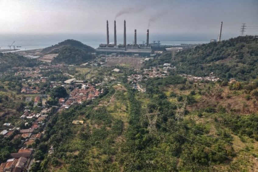 locals ngos accuse world bank of backing indonesia coal plant expansion