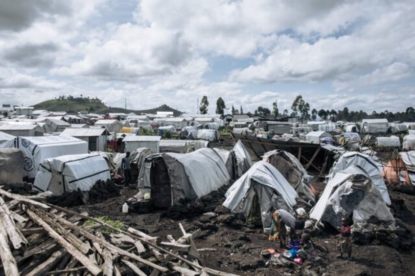 Thousands of people fleeing the fighting have crowded into the provincial capital Goma, or