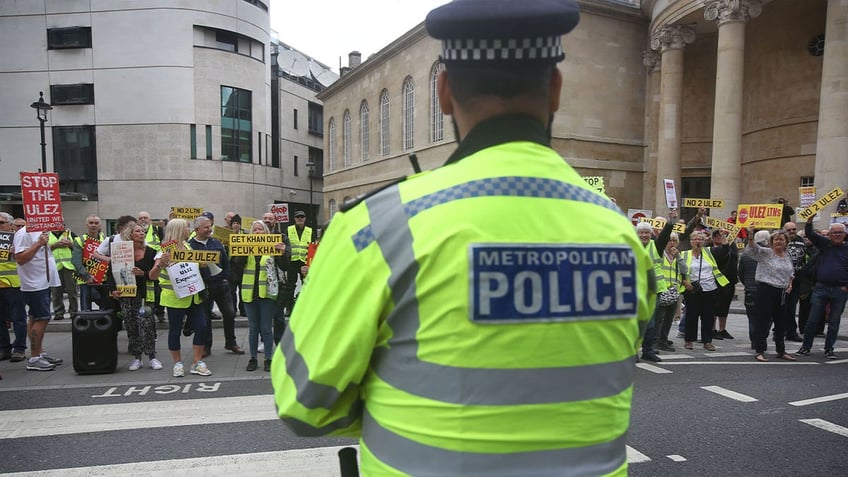 london police force pledges to reform following report accusing department of racism misogyny homophobia