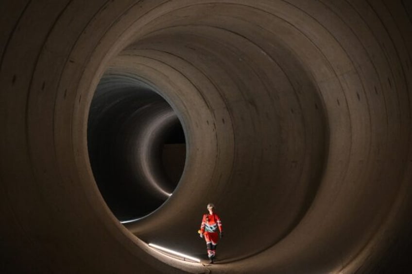 londons new super sewer to end thames pollution blight