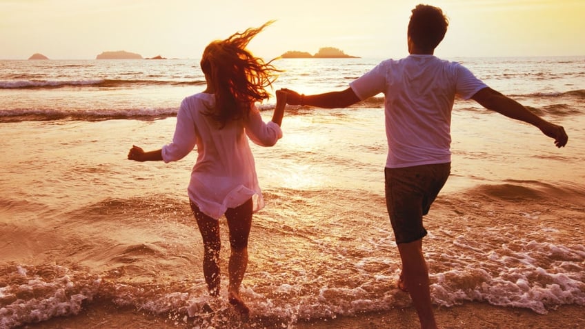 long distance date ideas that will bring you together even when youre far apart