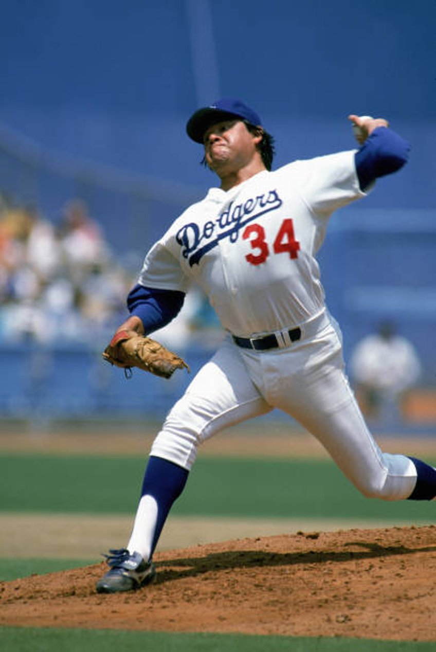 long overdue dodgers to retire fernando valenzuelas iconic no 34