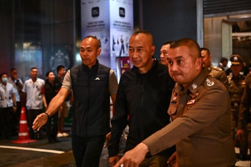 longer locks thai cops allowed to let their hair down