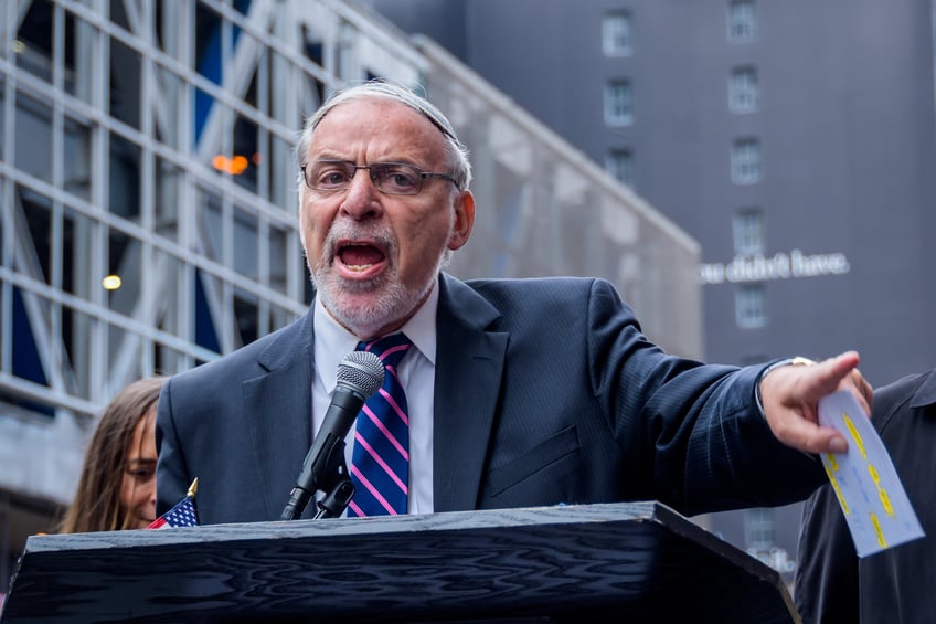 longtime democratic lawmaker turned activist defects to republican party