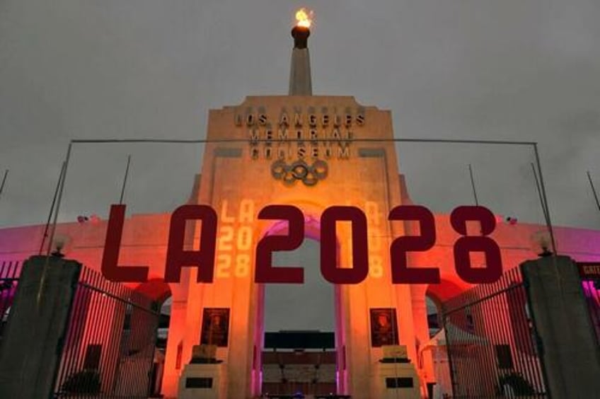 los angeles announces flying taxis for visitors at no car olympics