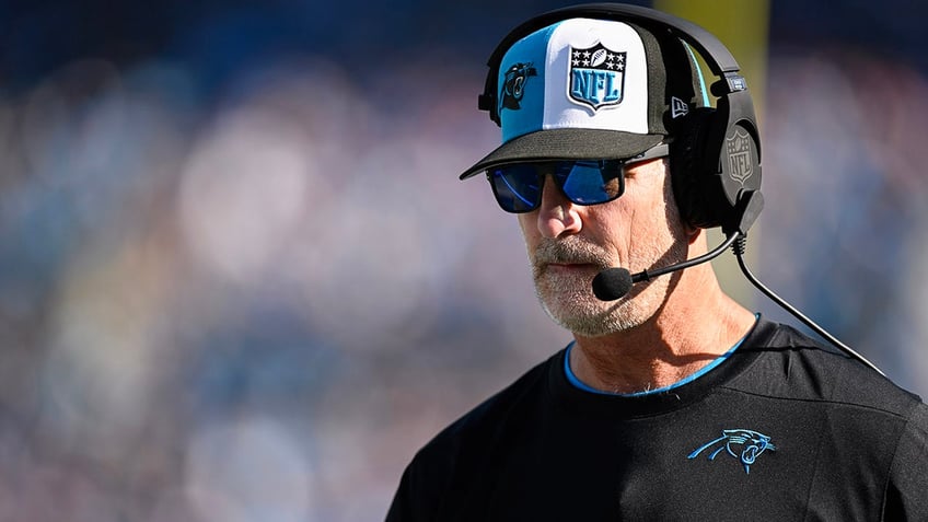 lou holtz names catalyst behind panthers decision to fire frank reich