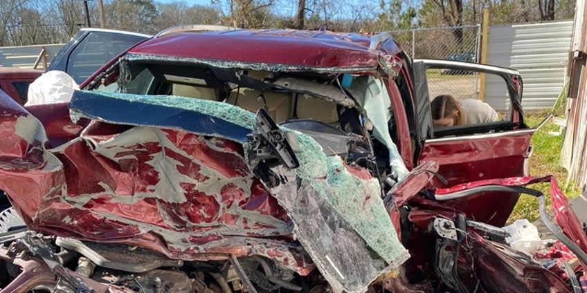 louisiana family that lost 3 of 9 kids to drunken crash turns to tiktok to open peoples eyes