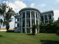 Louisiana Plantation Fire Seen as Both Lost History and Slavery Karma