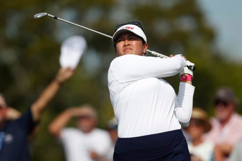 lpga to award 4 million to season finale winner next year under extension with cme group