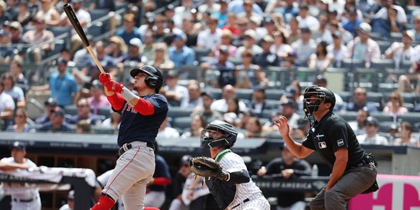 luis urias of red sox crushes grand slams in consecutive plate appearances