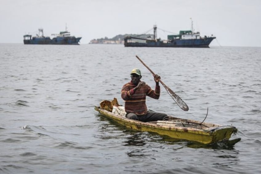 lure of migration snares senegals fishermen