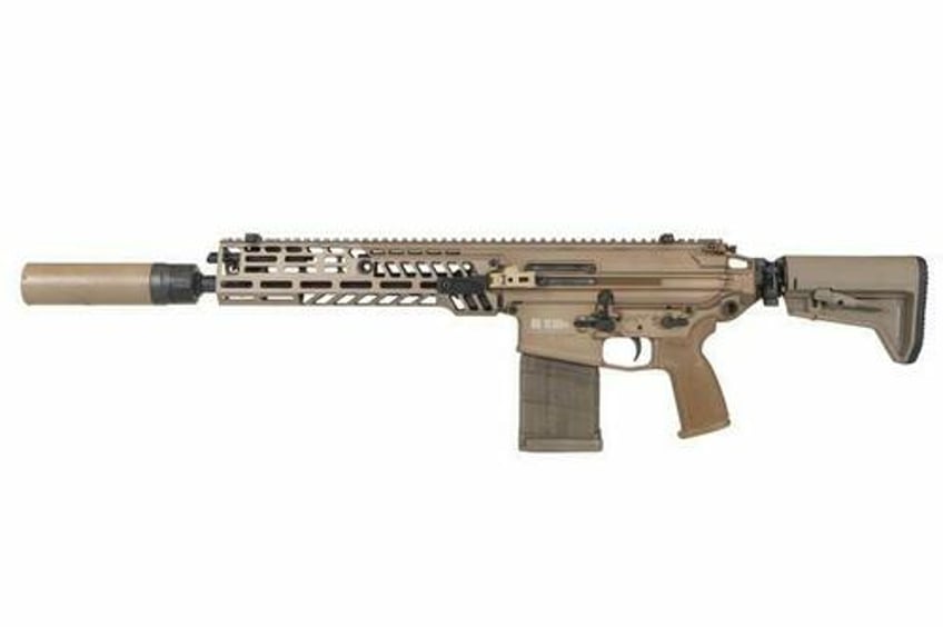 m 16 era ends armys 101st airborne division receives next gen assault rifles 