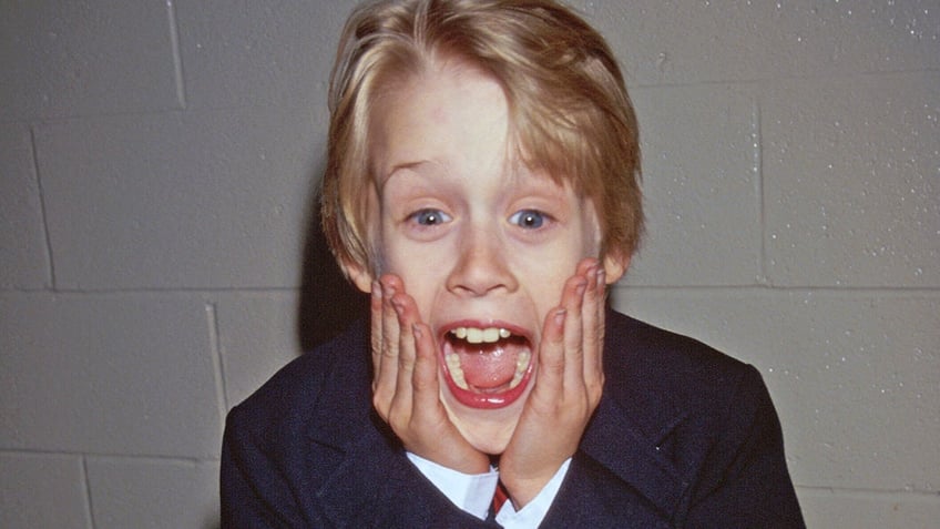 macaulay culkin from home alone to hollywood walk of fame