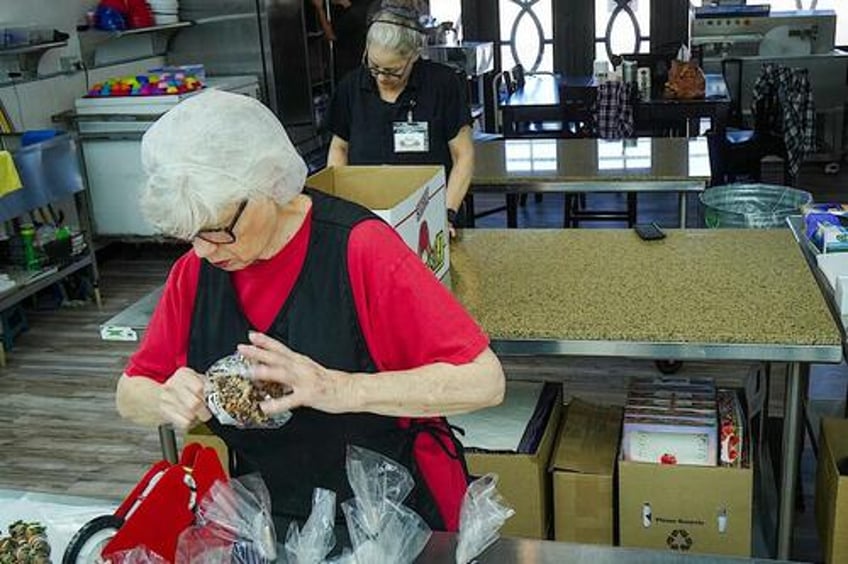 made in america entrepreneurs see opportunities in global tariffs
