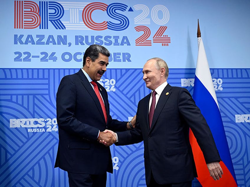 Russia's President Vladimir Putin, right, meets with Venezuela's President Nicolas Maduro