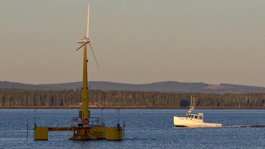 maine lawmakers endorse offshore wind program that would help state meet clean energy goals