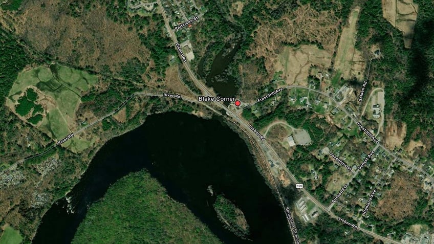 maine shooting investigators to deploy divers to search river confirm suspect left note