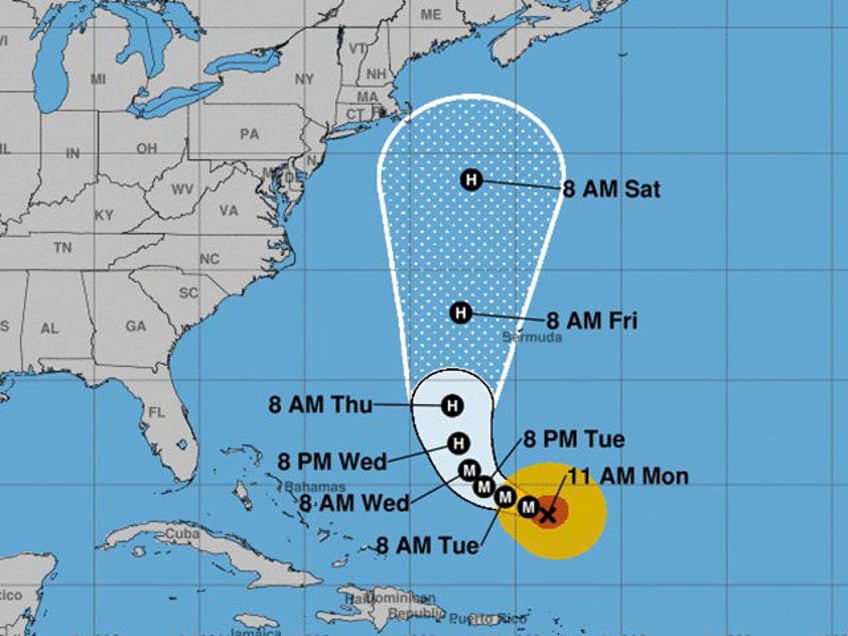 major hurricane lee remains a threat to the northeast as path remains uncertain