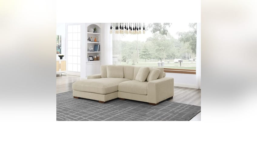The perfect couch for small places. 