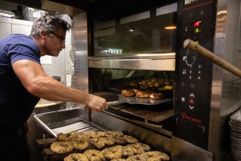 making dough unlikely harlem bagel shop thinks big