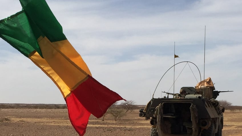 mali junta postpones 2024 election delaying return to democratic rule