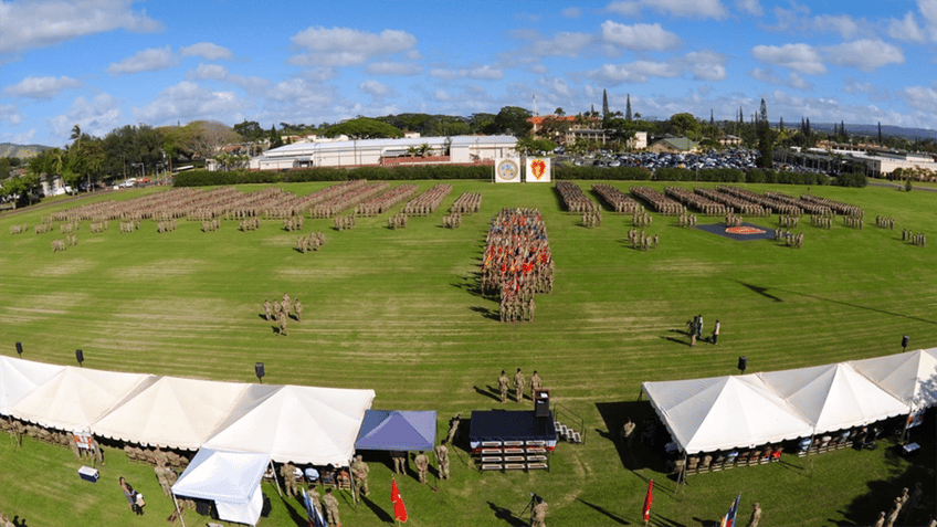 man arrested in hawaii after causing lockdowns at army bases following scuffle with soldiers officials say