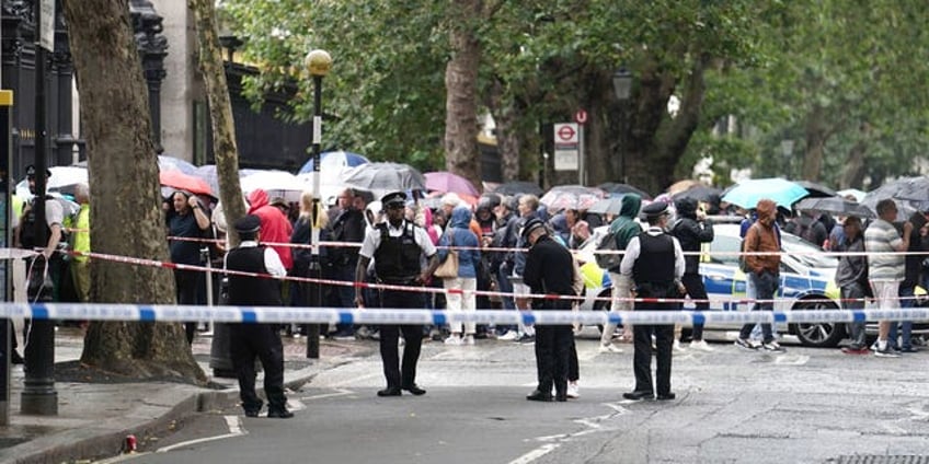 man arrested in london after stabbing near british museum