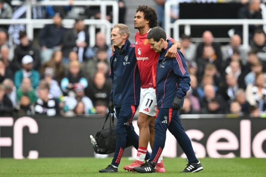 Manchester United striker Joshua Zirkzee