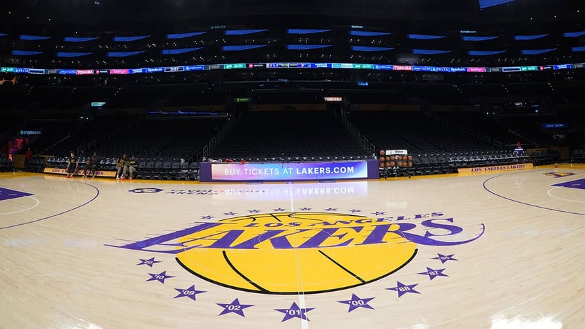 Lakers logo on court