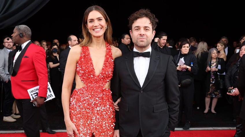 Mandy Moore and husband Taylor Goldsmith